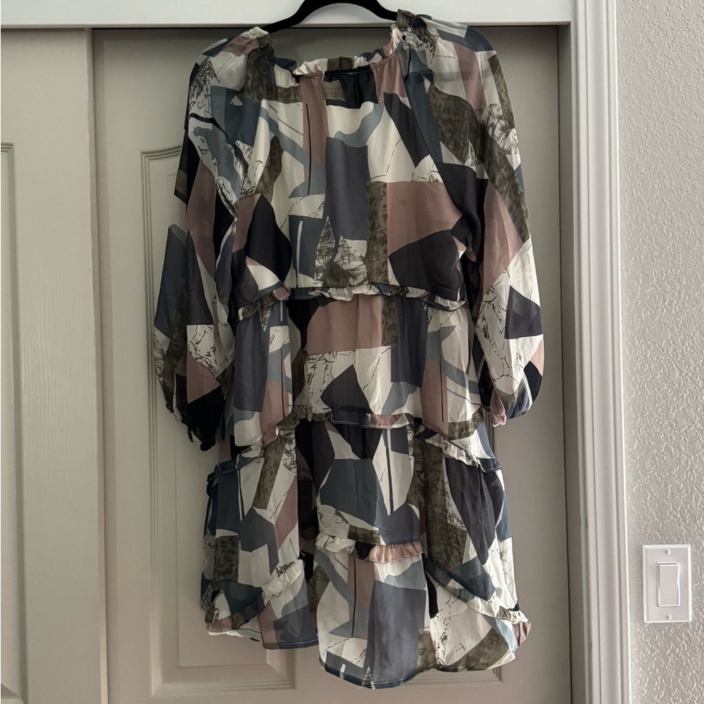 Chic Geometric Print Dress
